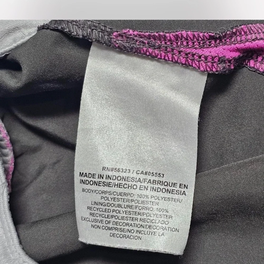 Nike Athletic Shorts, Size L - Picture 8 of 8